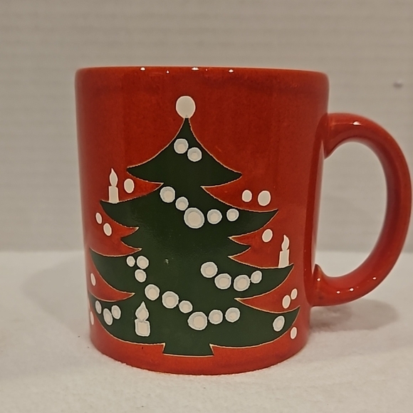 Waechtersbach Holiday Red Christmas Tree Discontinued Coffee Tea Mug - Picture 1 of 6